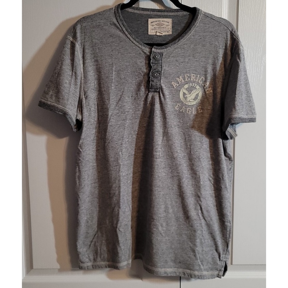 American Eagle, Vintage Style, Grey Henley‎ T-shirt size Large